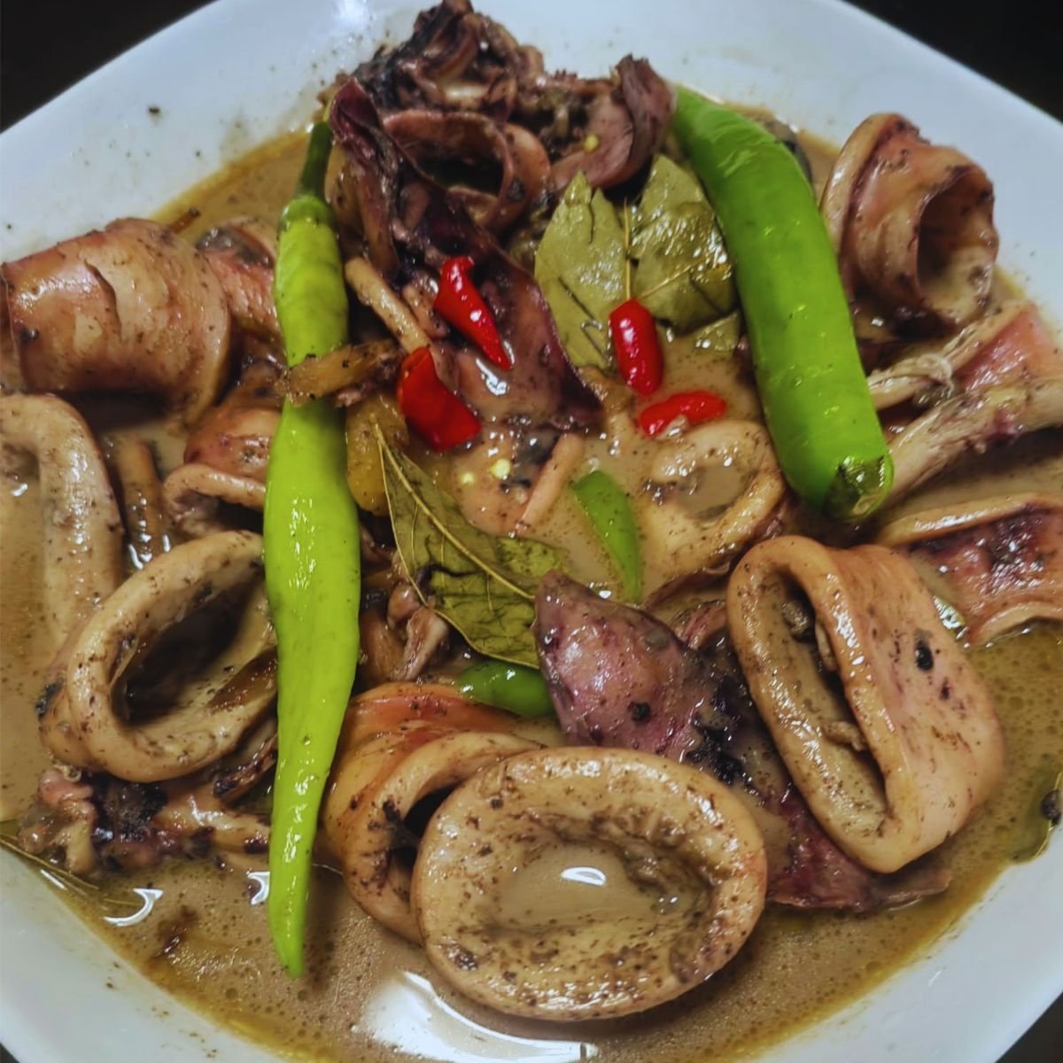 Adobong Pusit sa Gata